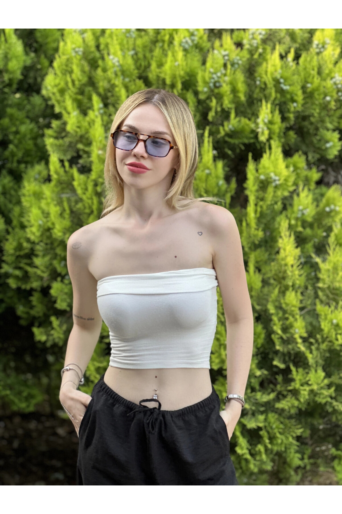 Kadın Beyaz Katlamalı Straplez Bluz (ZCKSS130)