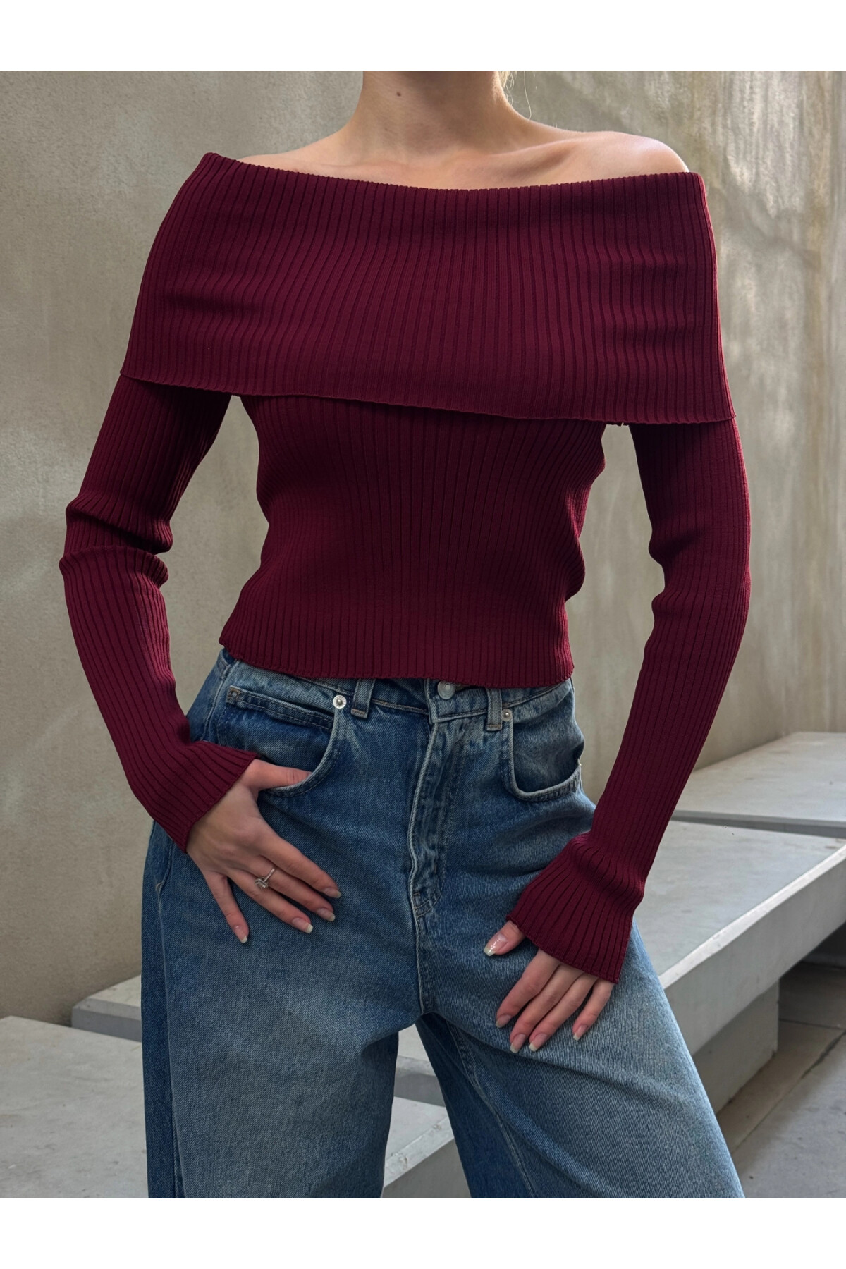 Kadın Bordo Katlamalı Madonna Yaka Triko (ZCKTY035)