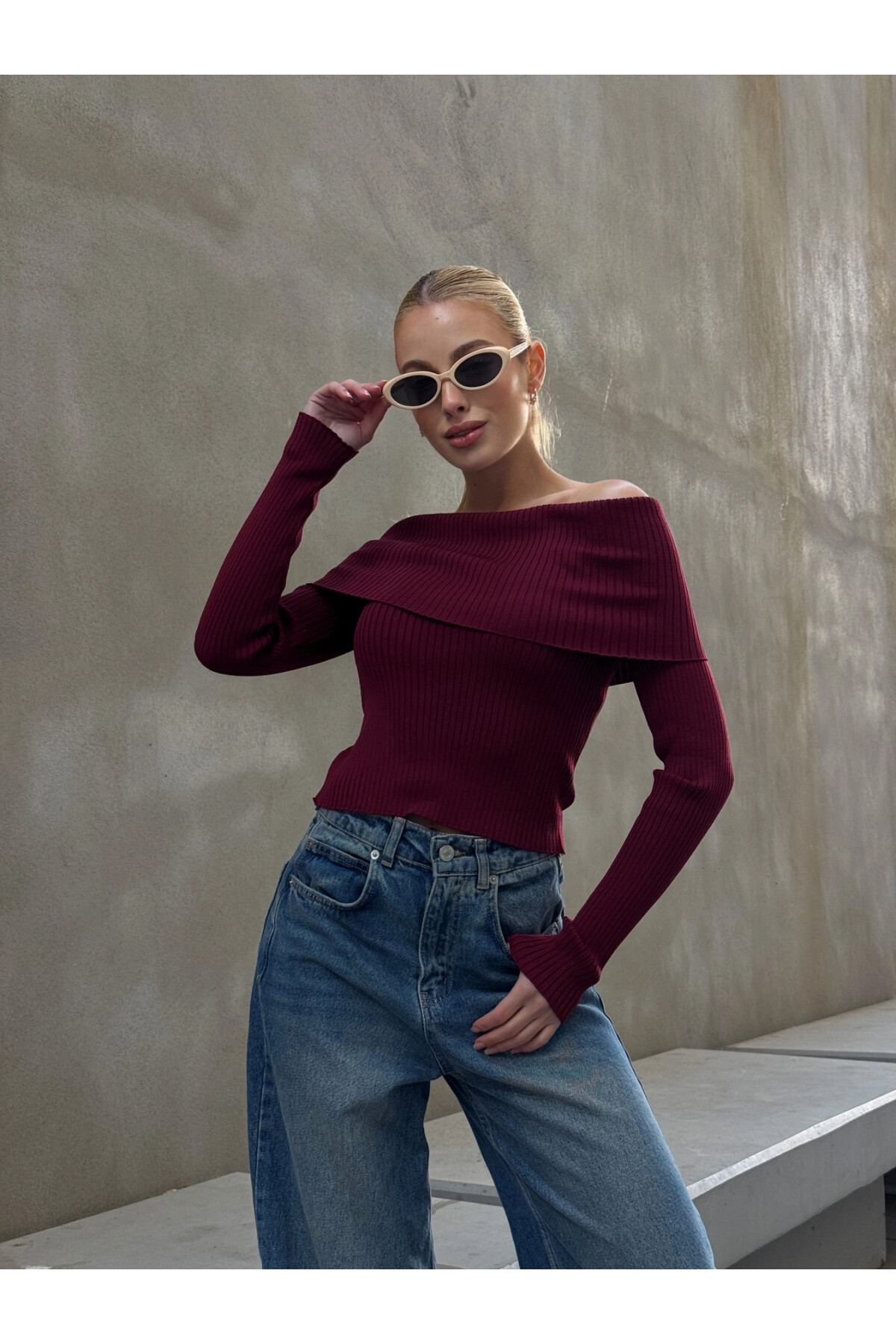 Kadın Bordo Katlamalı Madonna Yaka Triko (ZCKTY035)
