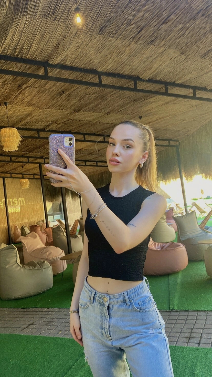 Kadın Siyah Crop Bluz (ZCKSA317)