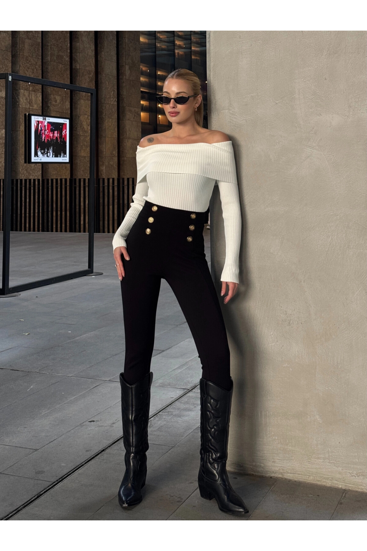 Kadın Siyah Düğme Detaylı Tayt (ZC117)