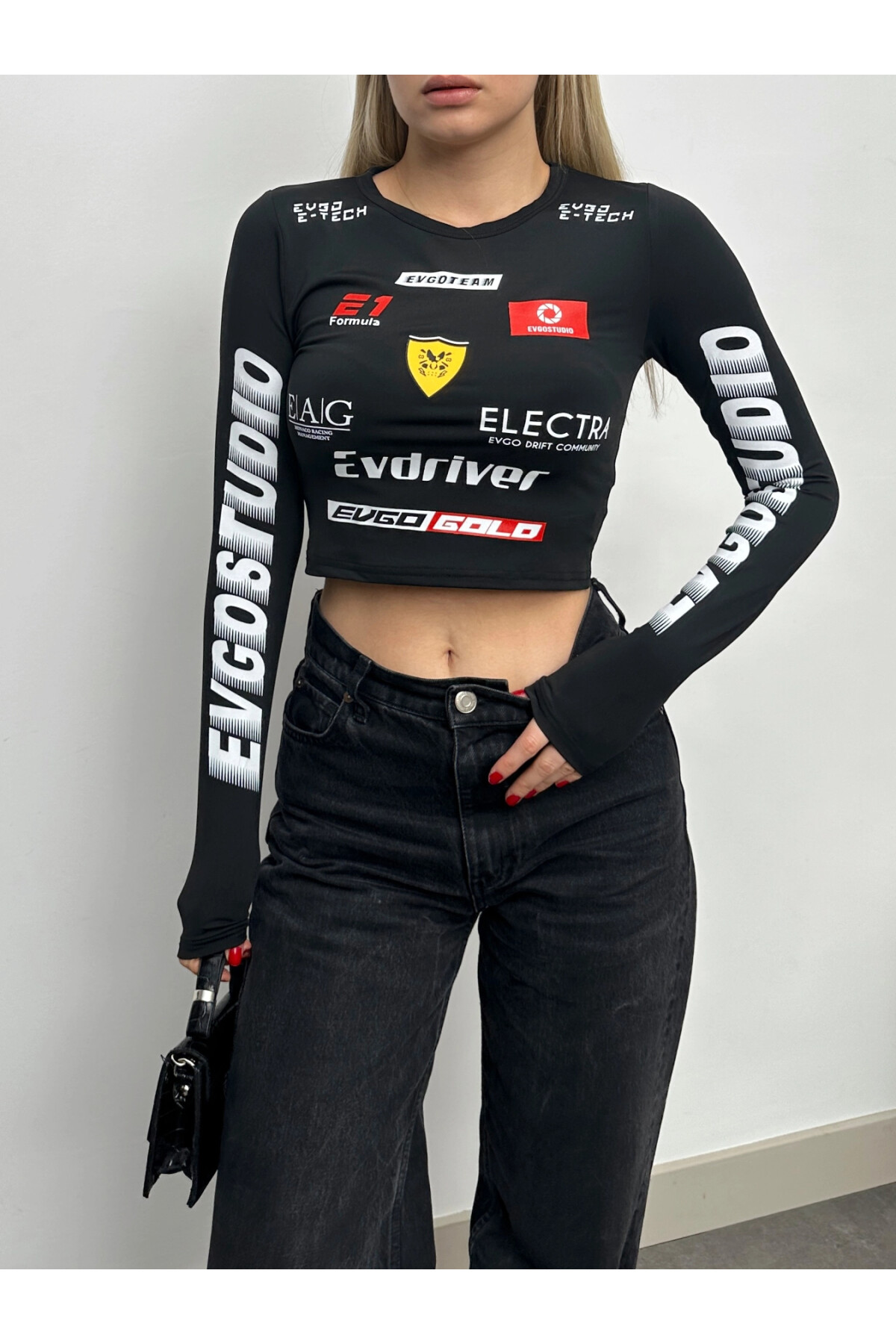 Kadın Siyah Yarış Bakılı Uzun Kol Crop T-Shirt (zck0768)