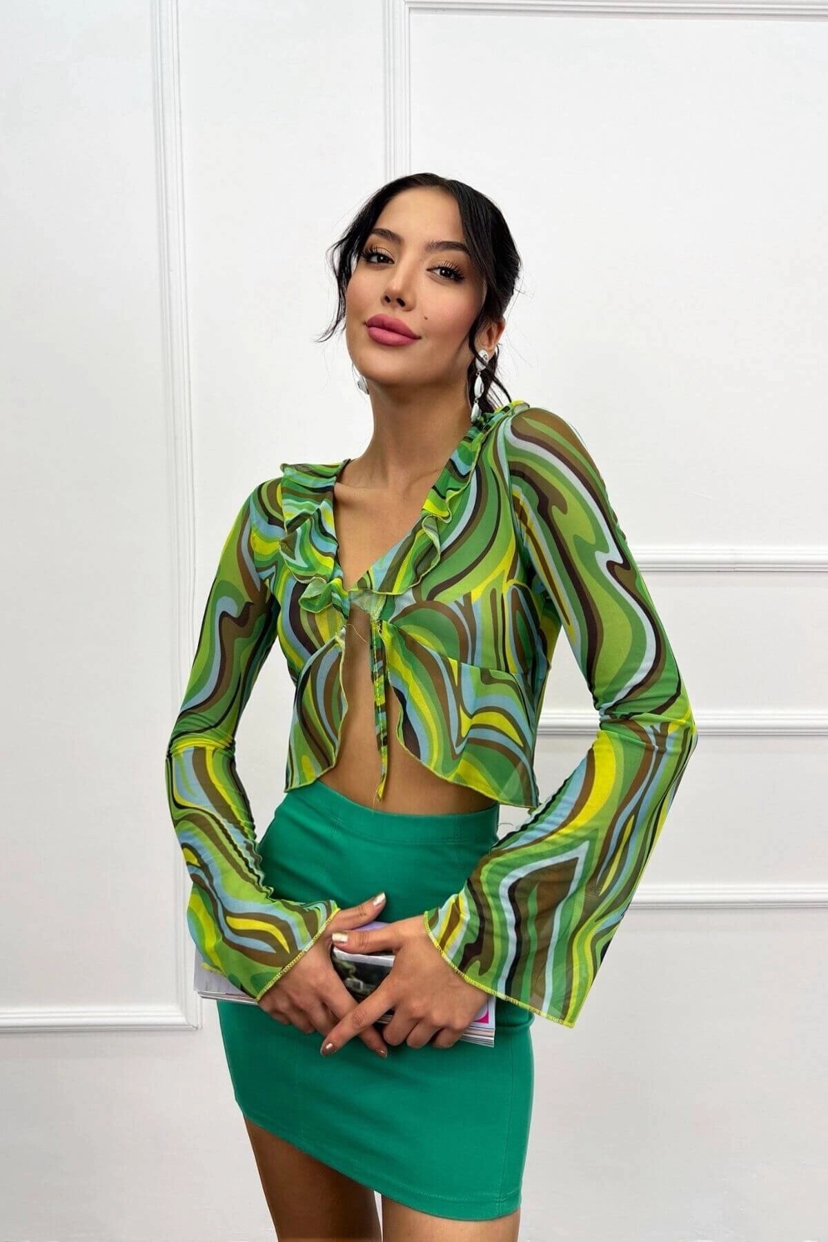 Kadın Yeşil Fırfırlı Transparan Tül Bluz (zck0728)