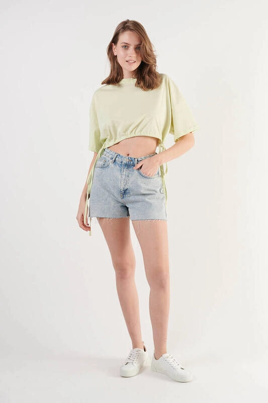 Kadın Açık Yeşil Belden Bağlamalı Düşük Kollu Yuvarlak Yaka Bluz (ZCK0284)