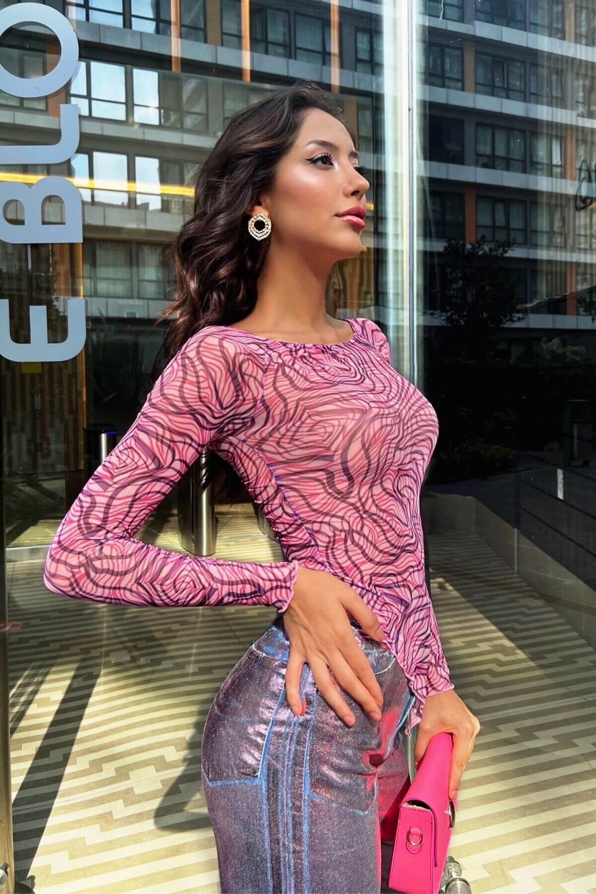 Kadın Çok Renkli Baskılı Uzun Kollu Asimetrik Kesim Transparan Tül Bluz (zck0705)