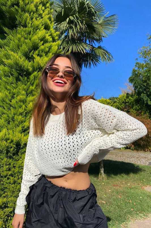 Kadın Ekru Ajurlu Triko Crop Kazak (zck0566)