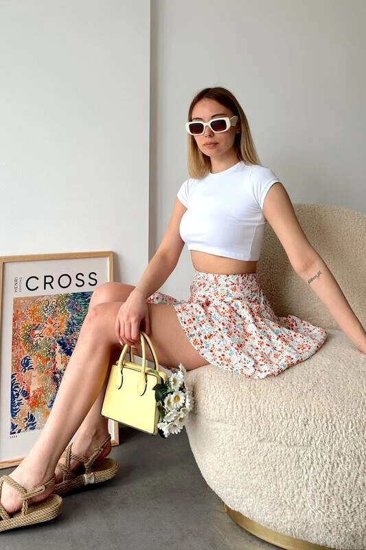 Kadın Ekru Kısa Kollu Basic Crop Tshirt (zck0685)