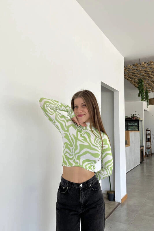 Kadın Fıstık Yeşili Balıkçı Yaka Asimetrik Desenli Bluz (zck0544)