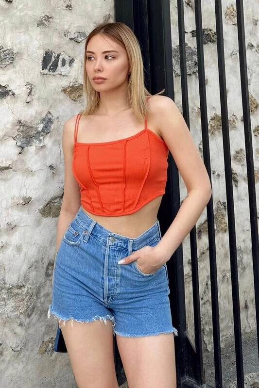 Kadın Turuncu İp Askılı Ters Dikiş Detaylı Crop Bluz (zck0657)