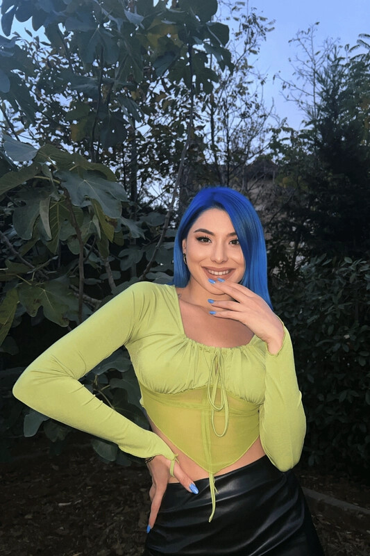 Kadın Yağ Yeşili Asimetrik Kesim Crop Tül Bluz (zck0569)