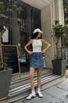 Kadın Beyaz Halter Yaka Önü Nakışlı Crop Body (ZCK0095)